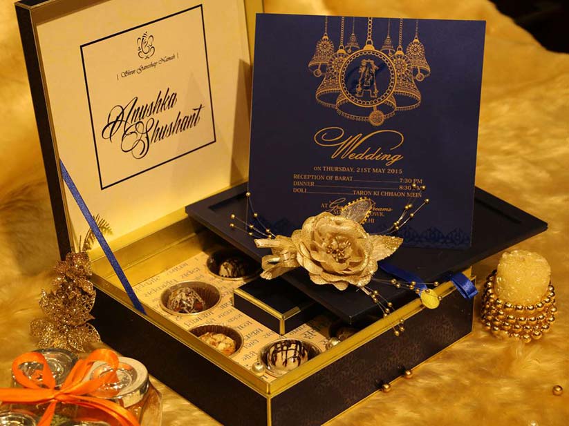 creative wedding invitation box