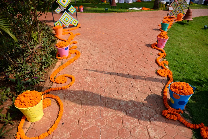 wedding entrance path decor